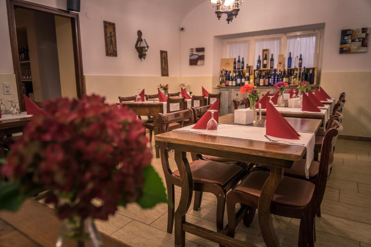 Ristorante Del Ponte Acomodação com café da manhã Cugnasco Exterior foto