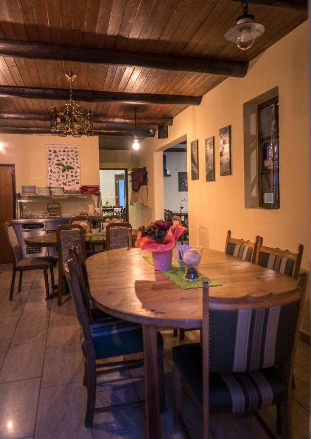 Ristorante Del Ponte Acomodação com café da manhã Cugnasco Exterior foto